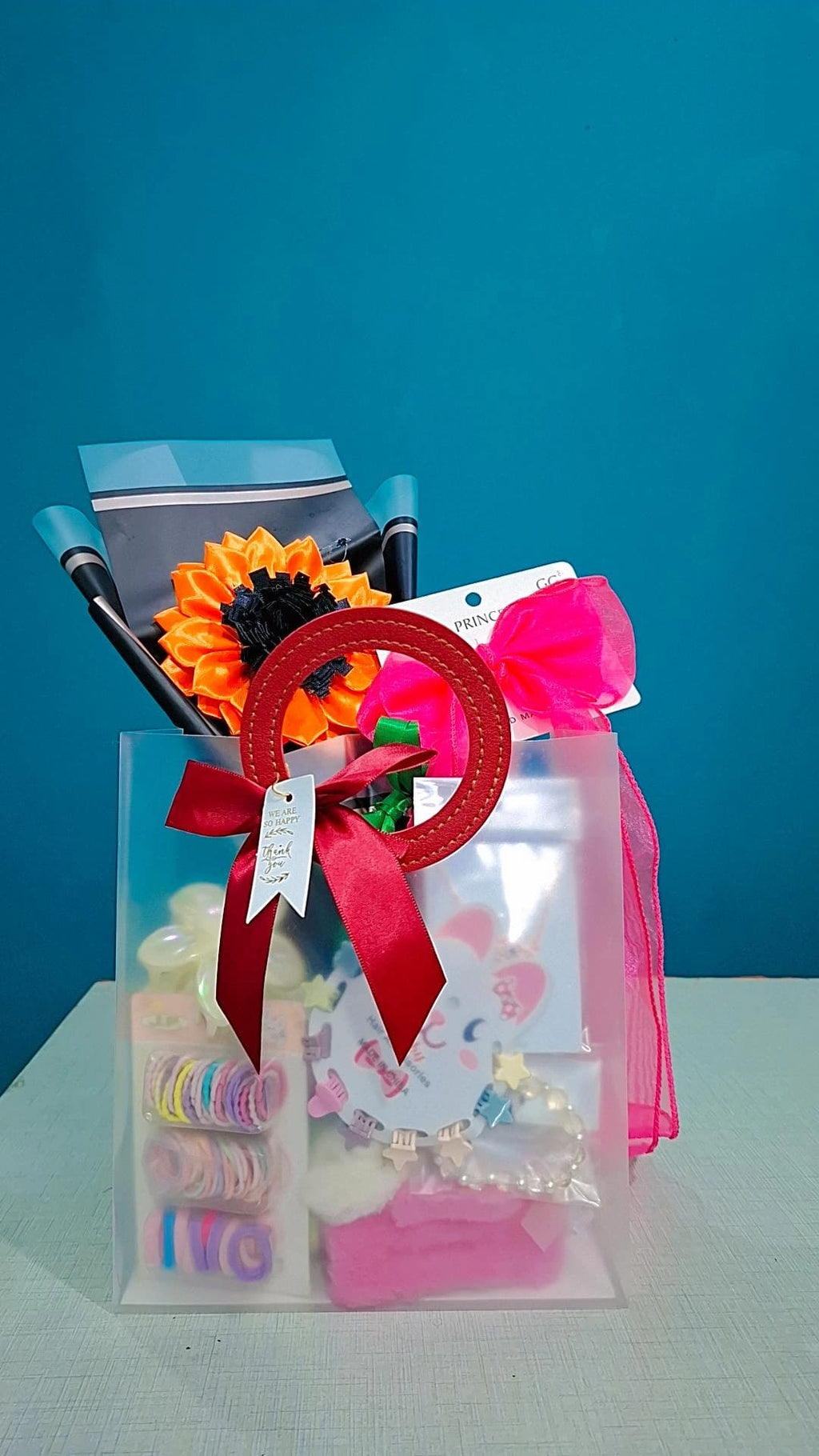 Forever phool Gift Bag with Many Gift and chocolate ( 15+ items)